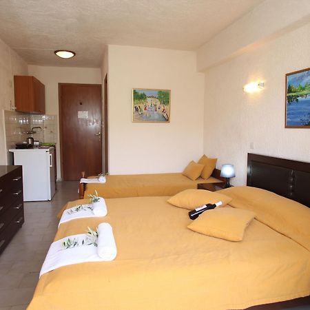 Elounda Olive Garden Apts & Studios Exteriér fotografie